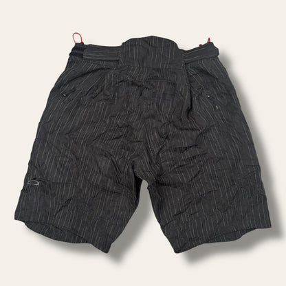 Oakley shorts - 36 (Large/Extra large)