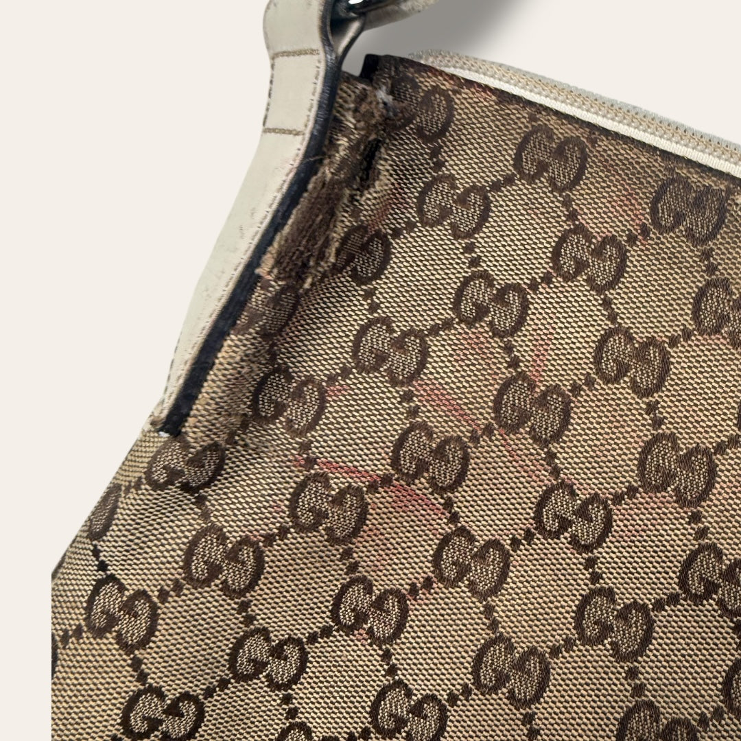 Gucci canvas shoulder bag creme
