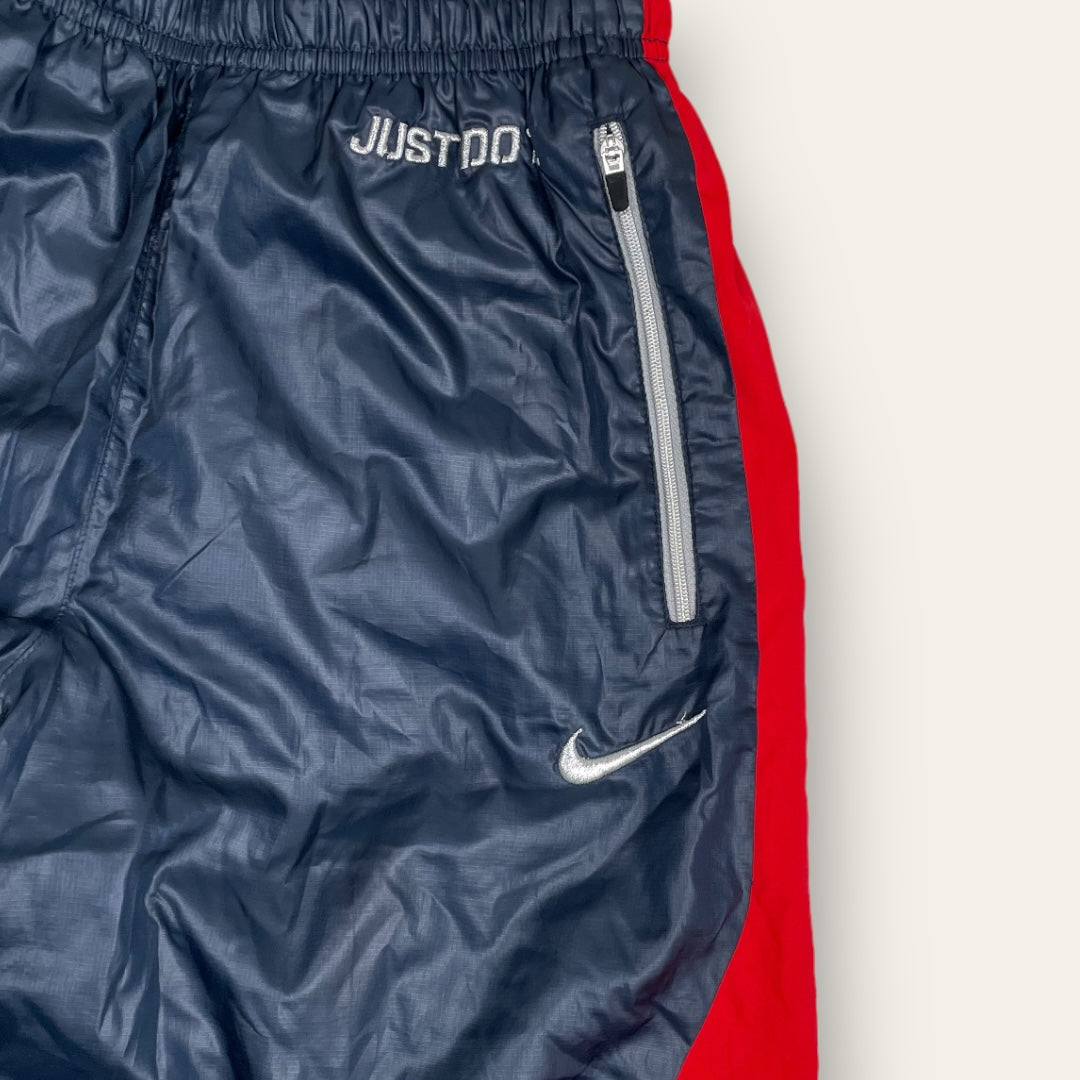 Nike 00’s tracksuit navy/red