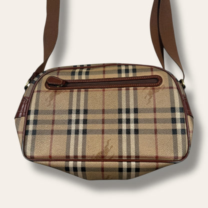 Burberry shoulder bag beige