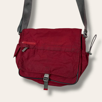 Prada sport messengerbag red