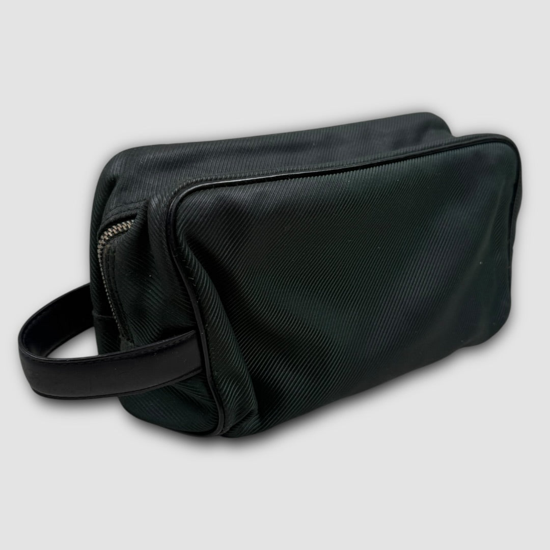 Louis Vuitton Epi toilettas / pouch with leather strap