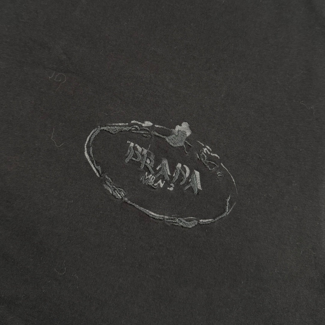 Prada tee black - Medium