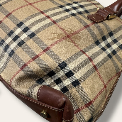 Burberry bag beige