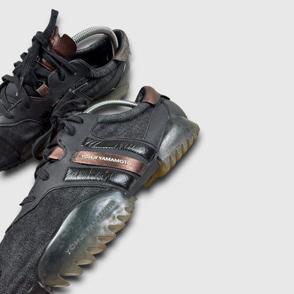 Y-3 low top sneakers black/bronze - 42,5