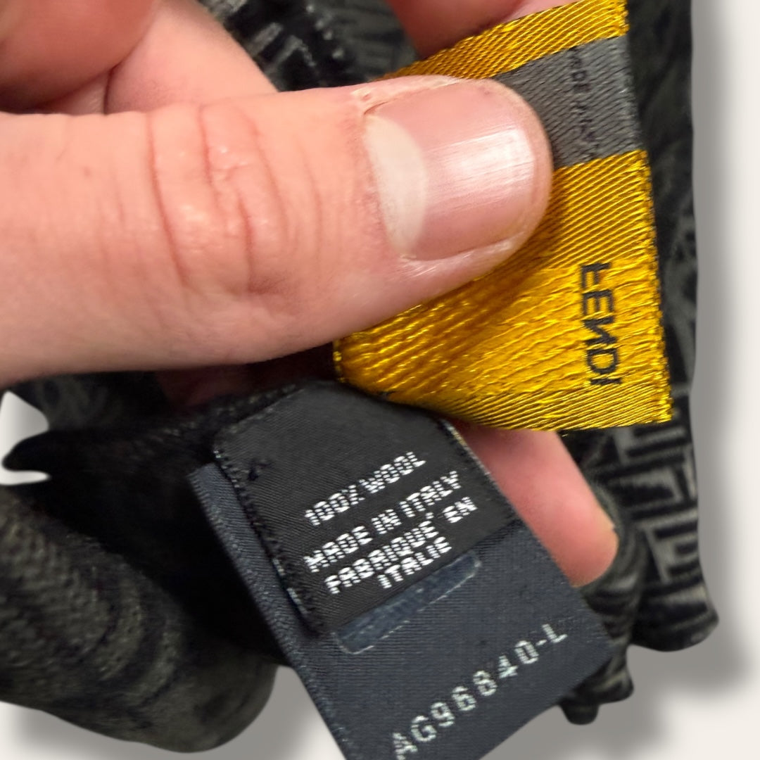 Fendi scarf grey/black