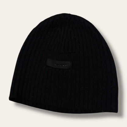 Prada hat black