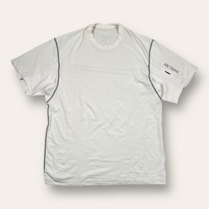 Arc’teryx sleeve pocket tee white - small