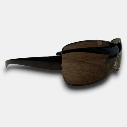 Prada sun glasses black