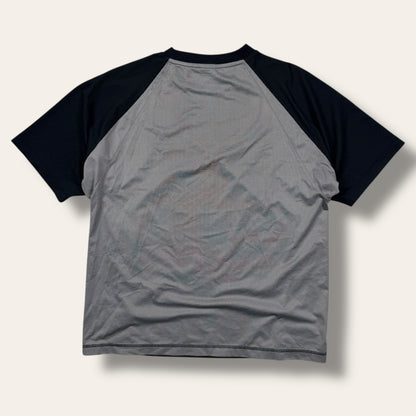 Nike 00’s dri-fit tee grey/black- Large